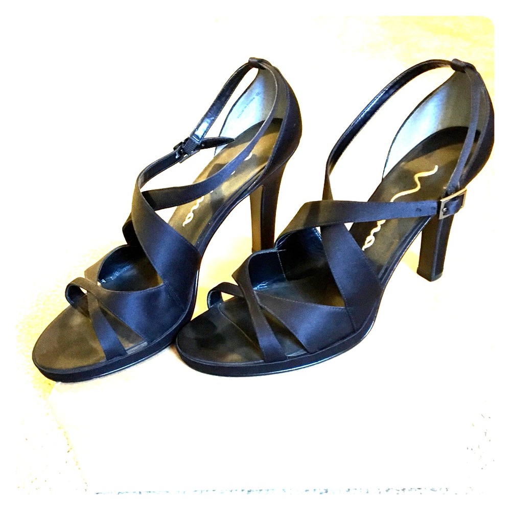 10 Nina Satin Heels
